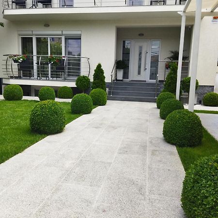 Vila Marius 2 Mai Două Mai Exterior foto