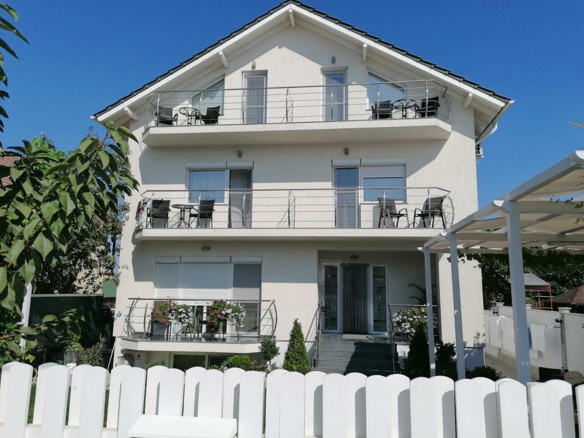 Vila Marius 2 Mai Două Mai Exterior foto